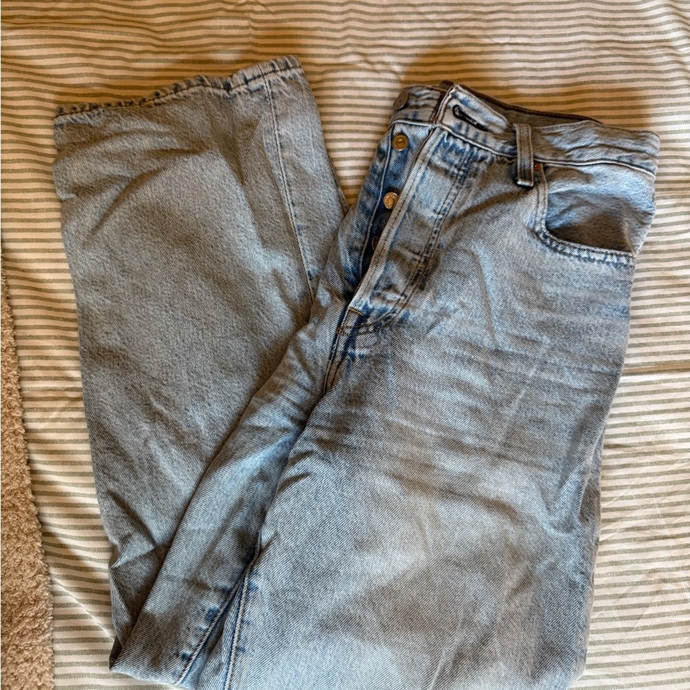 Levi’s Ribcage Straight Ankle Jeans